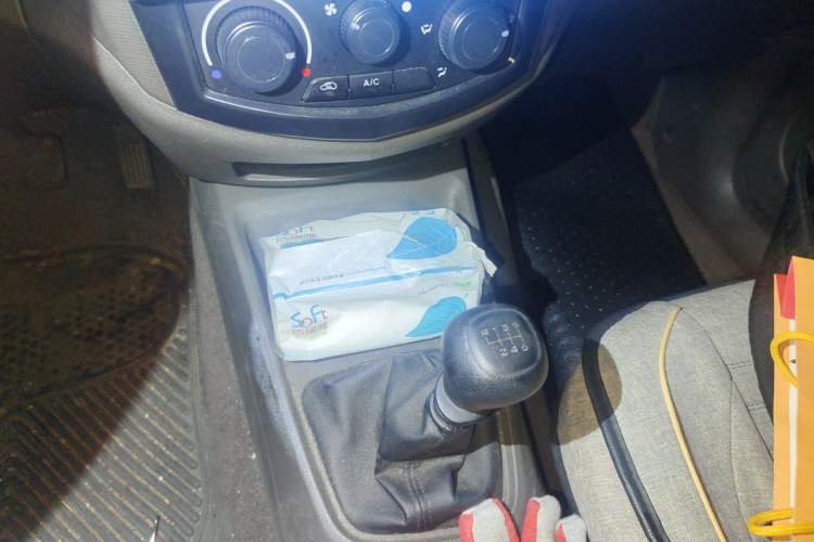 Used Wuling Hongguang 2021 1.5L S Base Version LAR Gear Lever