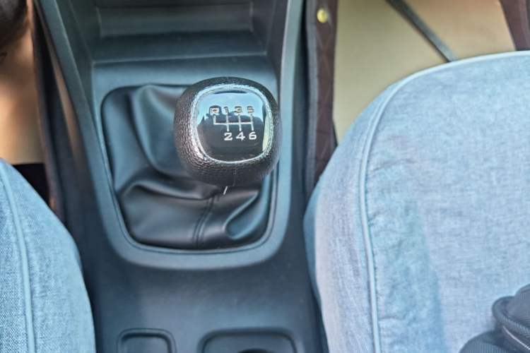 Used Wuling Hongguang 2021 1.5L Revised S Base Version Hydraulic Power Steering LAR Gear Lever