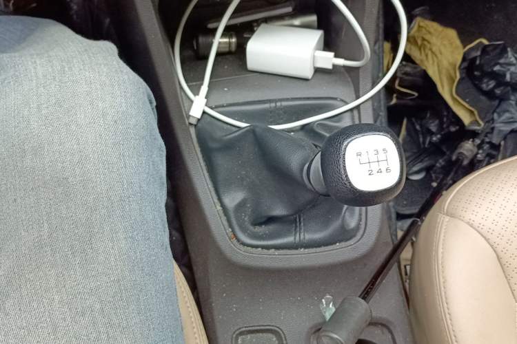 Used Wuling Hongguang 2021 1.5L S Comfort Edition LAR Gear Lever