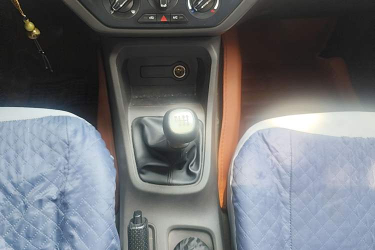 Used Wuling Hongguang 2021 1.5L Revised S Standard Version with Electric Power Steering LAR Gear Lever