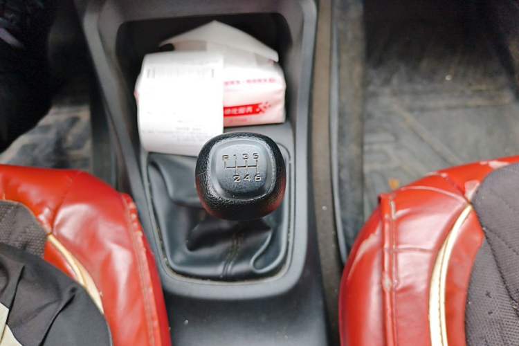 Used Wuling Hongguang 2021 1.5L Revised S Base Version with Electric Power Steering LAR Gear Lever