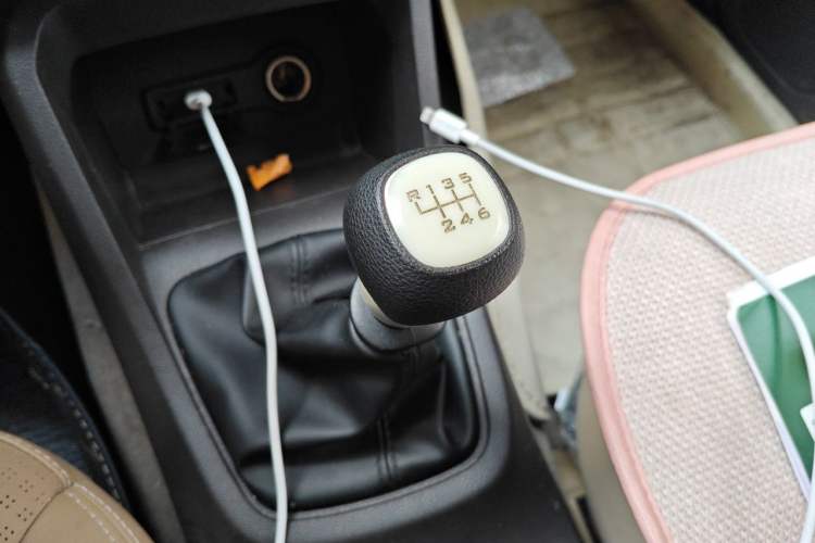 Used Wuling Hongguang 2021 1.5L S Comfort Edition LAR Gear Lever