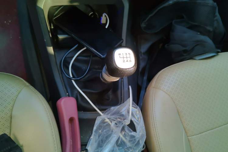 Used Wuling Hongguang 2021 1.5L S Comfort Edition LAR Gear Lever