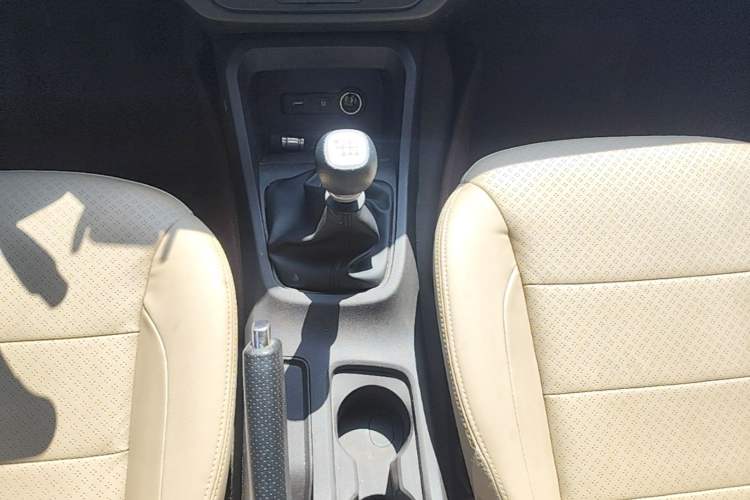 Used Wuling Hongguang 2021 1.5L Facelift S Comfort Version Hydraulic Power Steering LAR Gear Lever