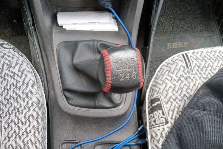 Used Wuling Hongguang 2021 1.5L Revised S Standard Version with Electric Power Steering LAR Gear Lever