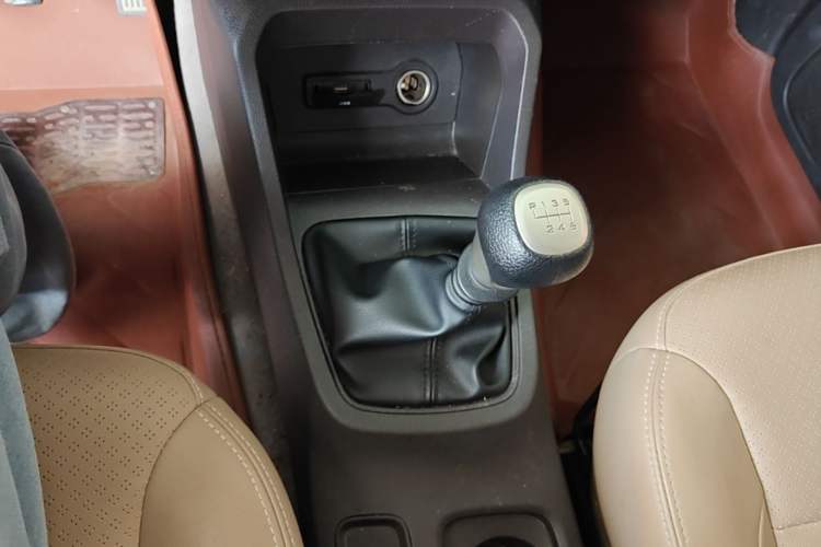 Used Wuling Hongguang 2021 1.5L S Comfort Edition LAR Gear Lever