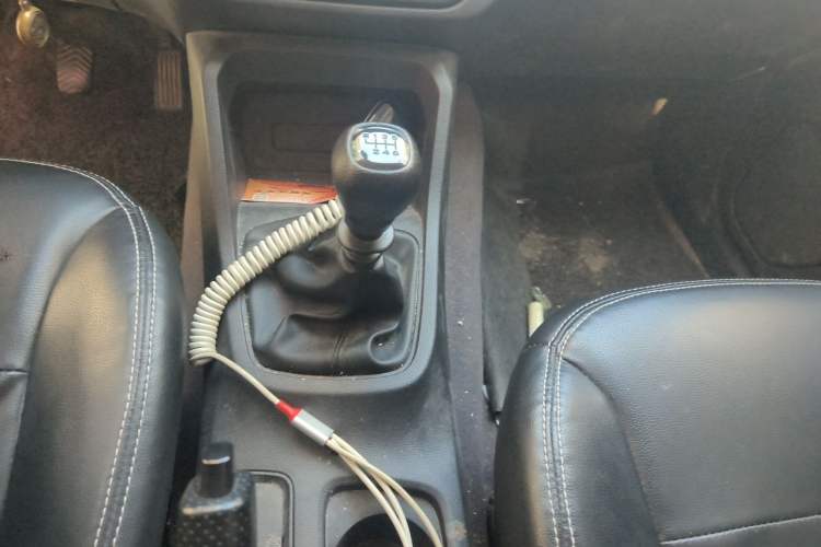 Used Wuling Hongguang 2021 1.5L Revised S Base Version with Electric Power Steering LAR Gear Lever