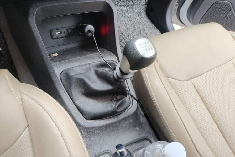 Used Wuling Hongguang 2021 1.5L S Comfort Edition LAR Gear Lever