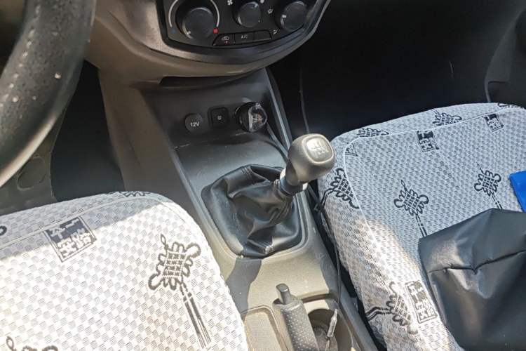 Used Wuling Hongguang 2021 1.5L S Base Version LAR Gear Lever