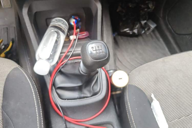 Used Wuling Hongguang 2021 1.5L Revised S Base Version Hydraulic Power Steering LAR Gear Lever