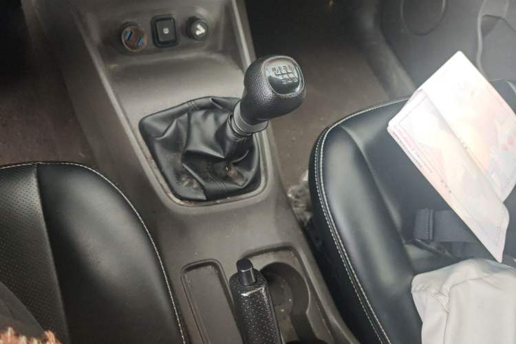 Used Wuling Hongguang 2021 1.5L Revised S Base Version Hydraulic Power Steering LAR Gear Lever