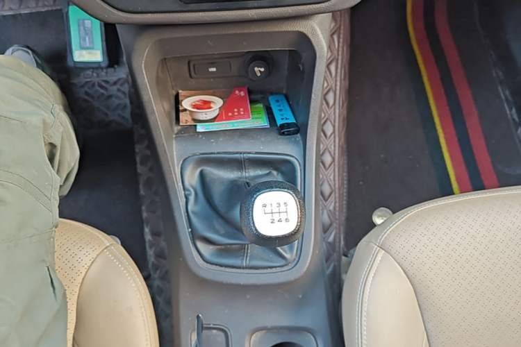 Used Wuling Hongguang 2021 1.5L S Comfort Edition LAR Gear Lever