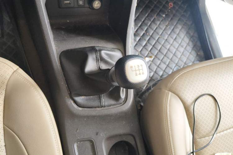 Used Wuling Hongguang 2021 1.5L S Comfort Edition LAR Gear Lever