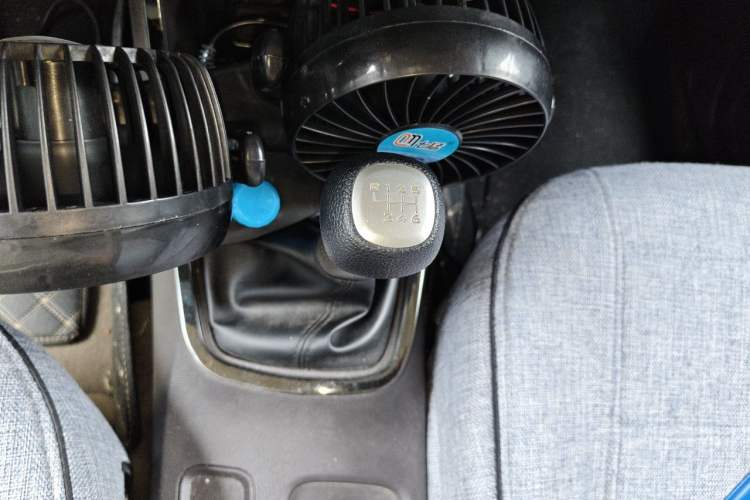 Used Wuling Hongguang 2021 1.5L Revised S Standard Version with Electric Power Steering LAR Gear Lever
