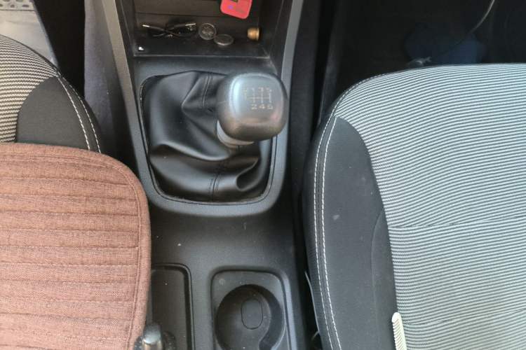 Used Wuling Hongguang 2021 1.5L S Base Version LAR Gear Lever