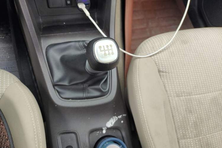 Used Wuling Hongguang 2021 1.5L S Standard Version LAR Gear Lever