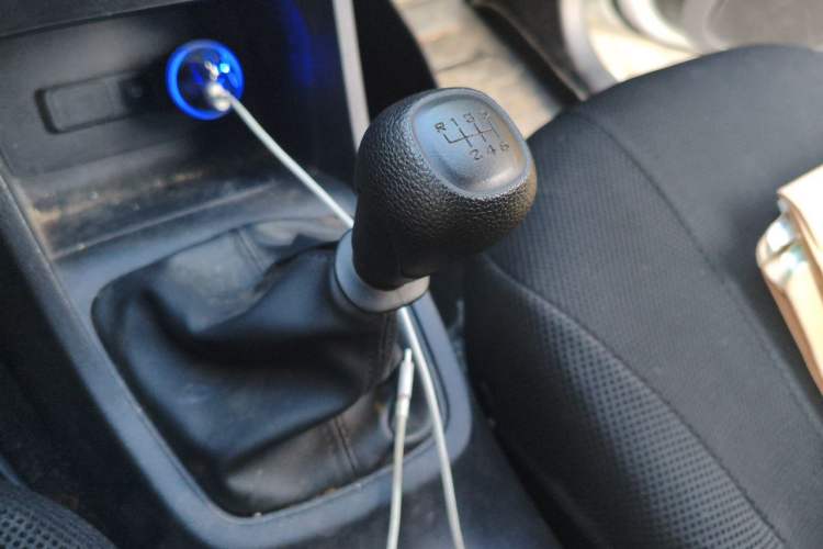 Used Wuling Hongguang 2021 1.5L Revised S Base Version Hydraulic Power Steering LAR Gear Lever