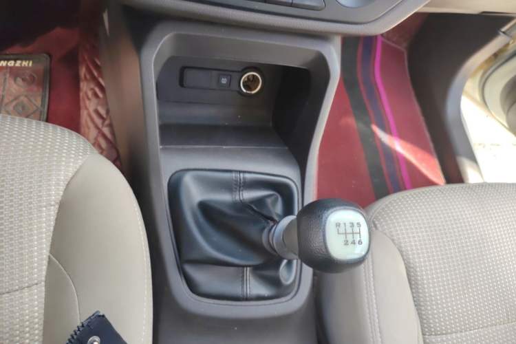 Used Wuling Hongguang 2021 1.5L Revised S Standard Version with Electric Power Steering LAR Gear Lever
