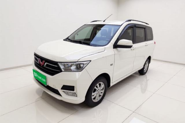 Ojetý Wuling Hongguang 2021 1.5L S Comfort Edition LAR