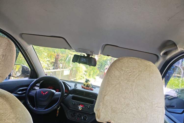 Used Wuling Hongguang 2021 1.5L Revised S Base Version Hydraulic Power Steering LAR Headliner