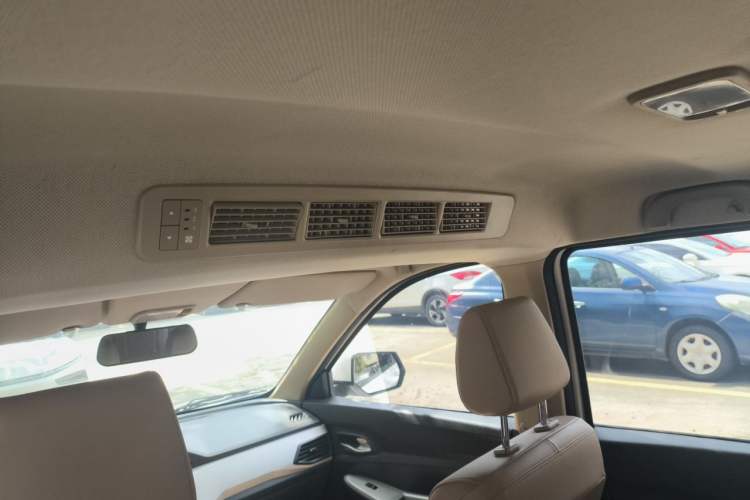 Used Wuling Hongguang 2021 1.5L Facelifted S Comfort Version with Electric Power Steering LAR Headliner