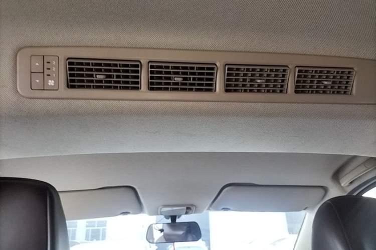 Used Wuling Hongguang 2021 1.5L Revised S Standard Version with Electric Power Steering LAR Headliner
