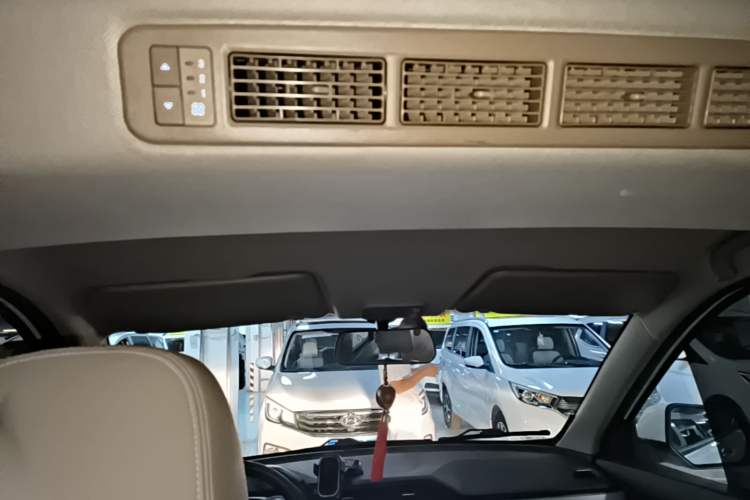 Used Wuling Hongguang 2021 1.5L Facelifted S Comfort Version with Electric Power Steering LAR Headliner