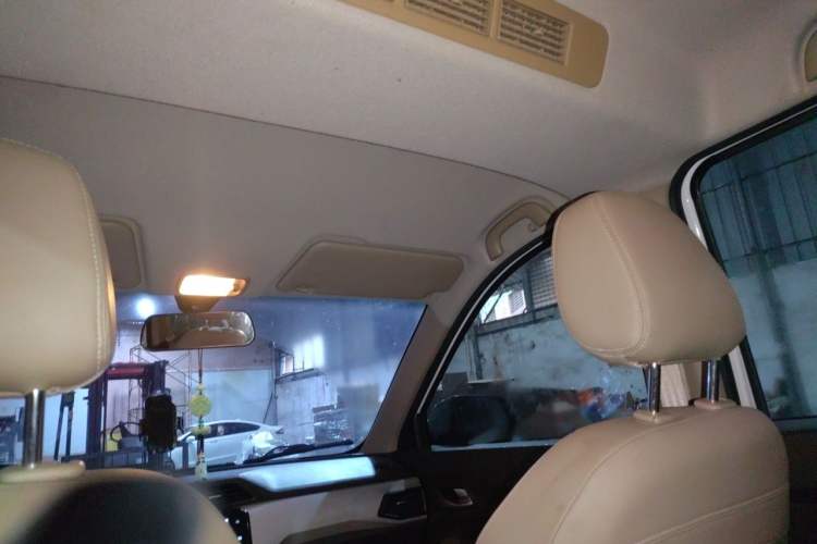 Used Wuling Hongguang 2021 1.5L Facelifted S Comfort Version with Electric Power Steering LAR Headliner