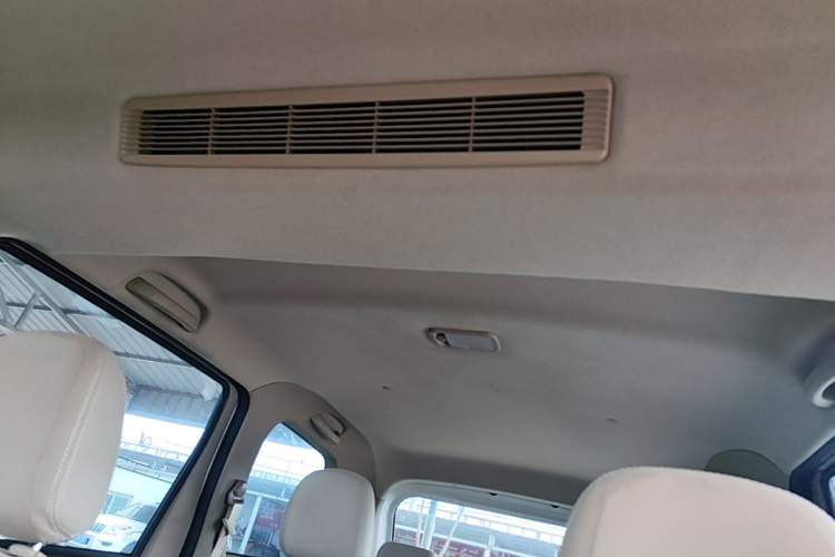 Used Wuling Hongguang 2021 1.5L S Standard Version LAR Headliner