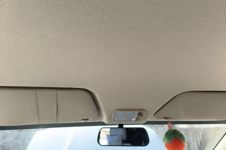 Used Wuling Hongguang 2021 1.5L Revised S Base Version Hydraulic Power Steering LAR Headliner