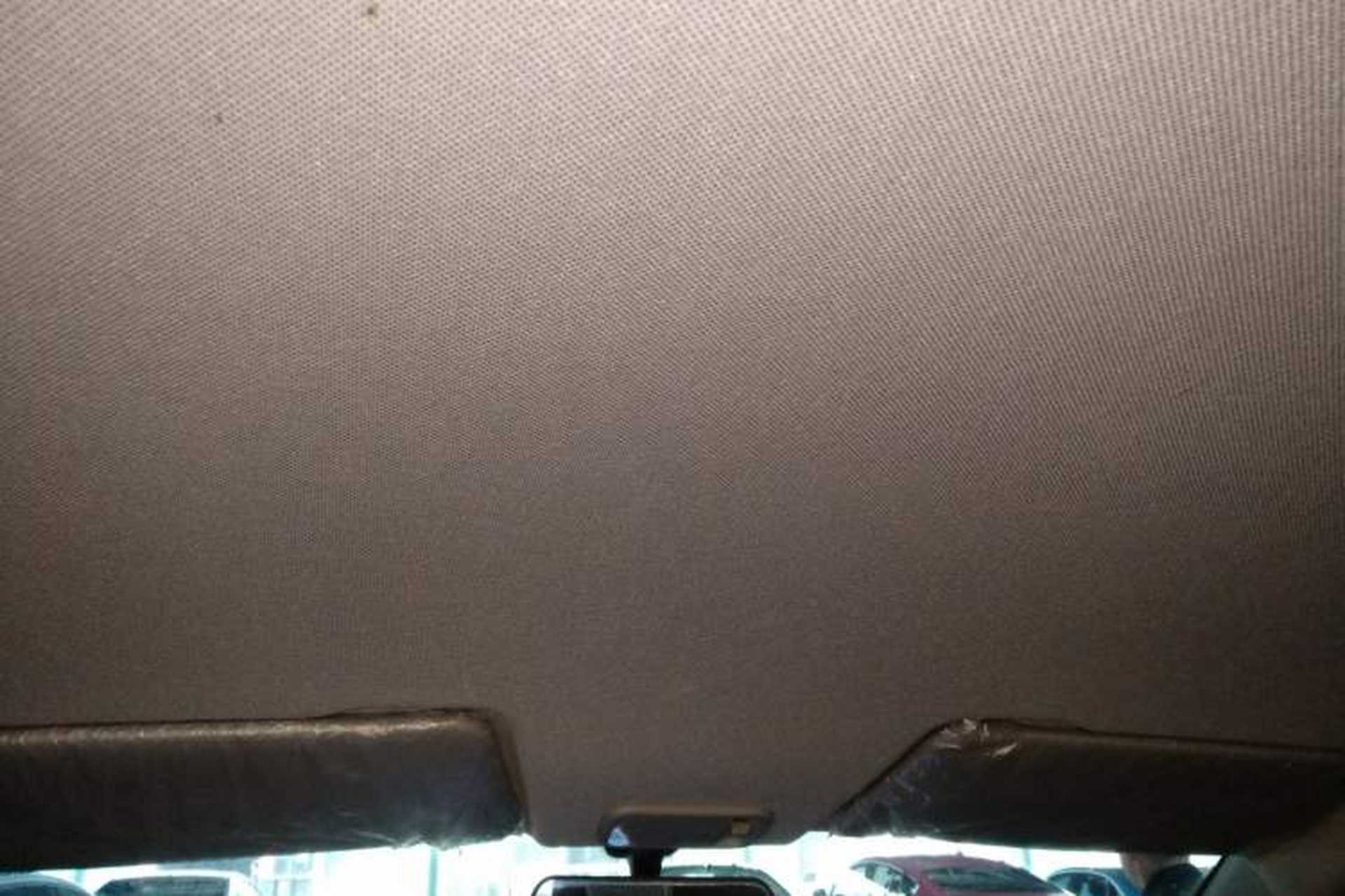 Used Wuling Hongguang 2021 1.5L Revised S Base Version with Electric Power Steering LAR Headliner