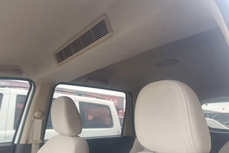 Used Wuling Hongguang 2021 1.5L Revised S Standard Version with Electric Power Steering LAR Headliner
