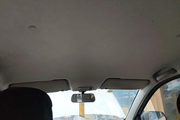 Used Wuling Hongguang 2021 1.5L Revised S Base Version with Electric Power Steering LAR Headliner