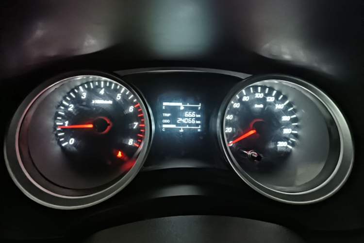 Used Wuling Hongguang 2021 1.5L Facelifted S Comfort Version with Electric Power Steering LAR Instrument Cluster