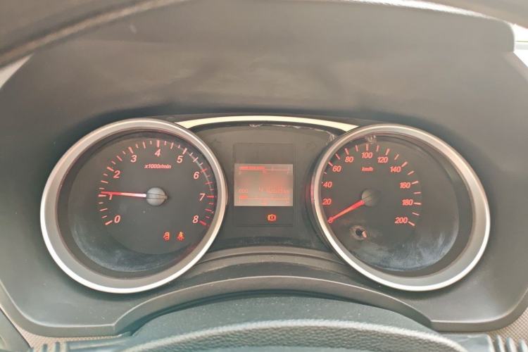 Used Wuling Hongguang 2021 1.5L S Standard Version LAR Instrument Cluster