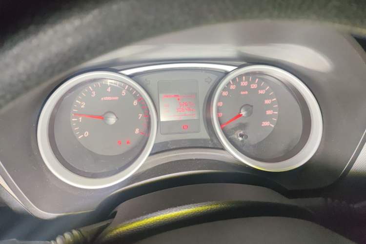 Used Wuling Hongguang 2021 1.5L S Standard Version LAR Instrument Cluster