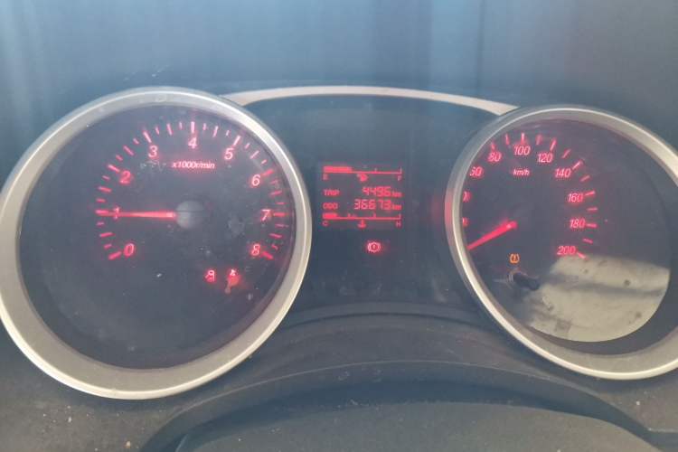 Used Wuling Hongguang 2021 1.5L S Standard Version LAR Instrument Cluster