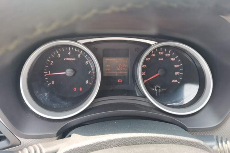 Used Wuling Hongguang 2021 1.5L S Standard Version LAR Instrument Cluster