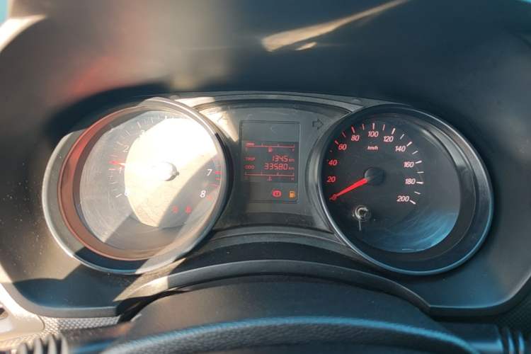 Used Wuling Hongguang 2021 1.5L Revised S Base Version Hydraulic Power Steering LAR Instrument Cluster