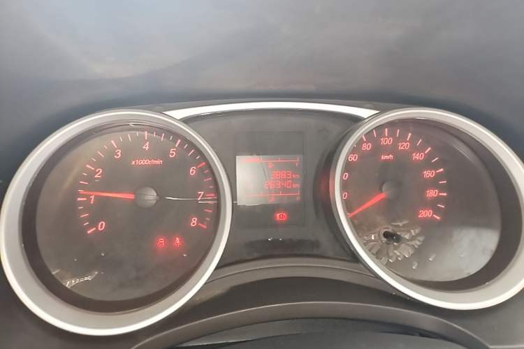 Used Wuling Hongguang 2021 1.5L S Standard Version LAR Instrument Cluster