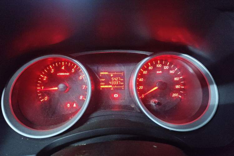 Used Wuling Hongguang 2021 1.5L S Standard Version LAR Instrument Cluster