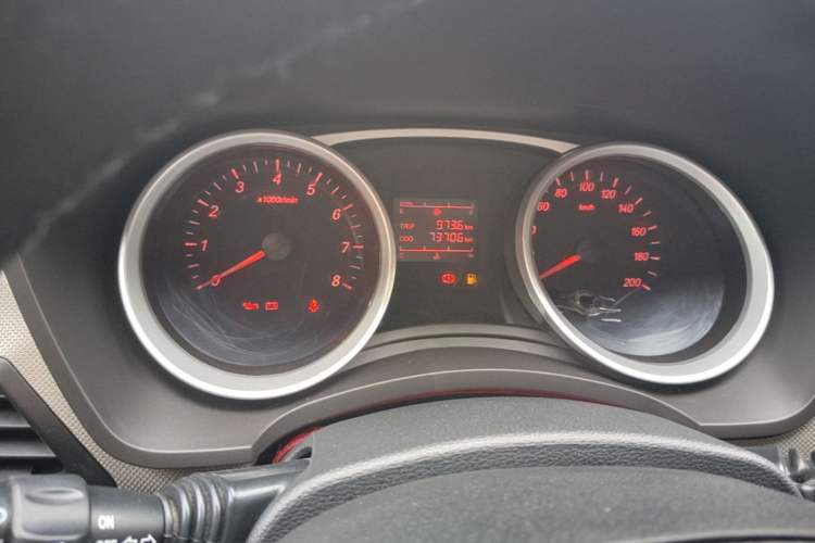 Used Wuling Hongguang 2021 1.5L Revised S Standard Version Hydraulic-Power-Assisted LAR Instrument Cluster
