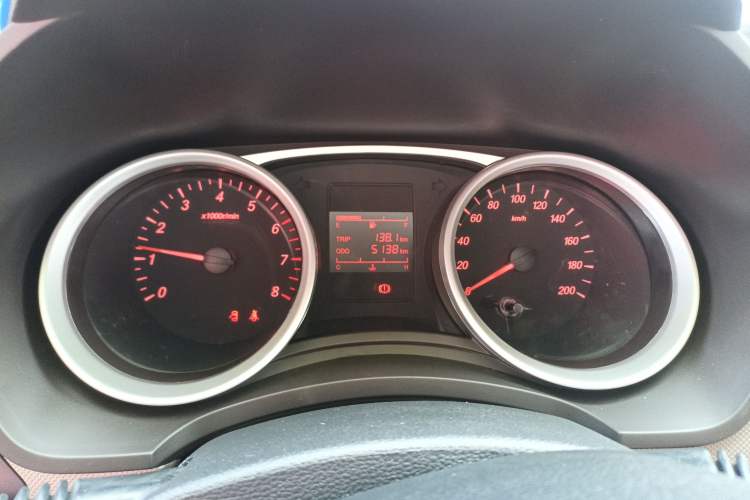Used Wuling Hongguang 2021 1.5L Revised S Standard Version Hydraulic-Power-Assisted LAR Instrument Cluster