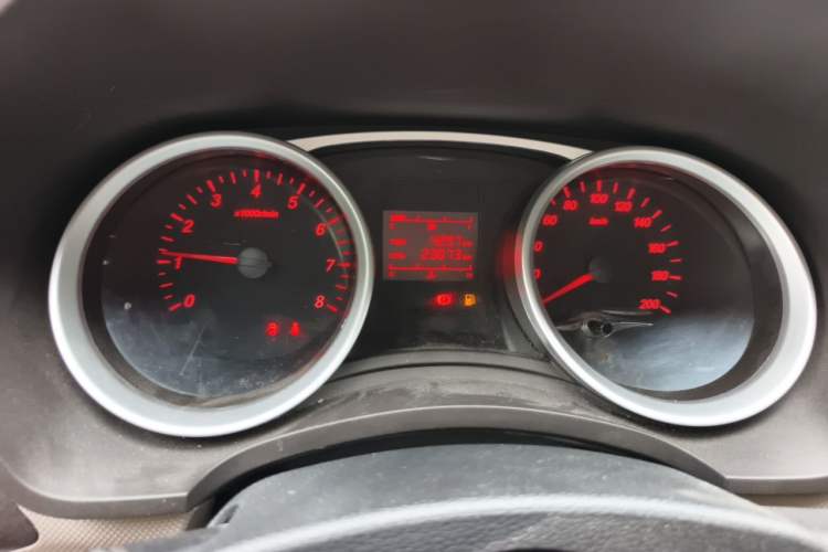 Used Wuling Hongguang 2021 1.5L S Standard Version LAR Instrument Cluster
