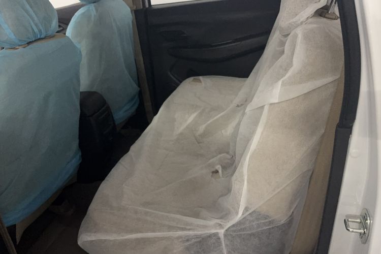 Used Wuling Hongguang 2021 1.5L Revised S Standard Version Hydraulic-Power-Assisted LAR Interior 1