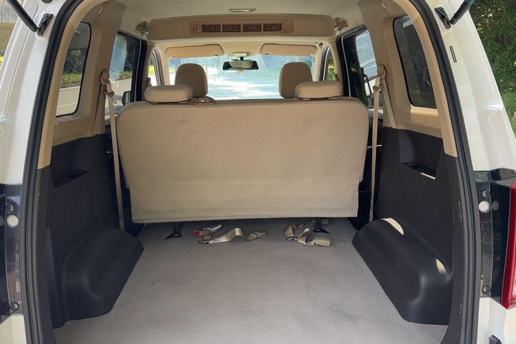 Used Wuling Hongguang 2021 1.5L Revised S Standard Version Hydraulic-Power-Assisted LAR Interior 2