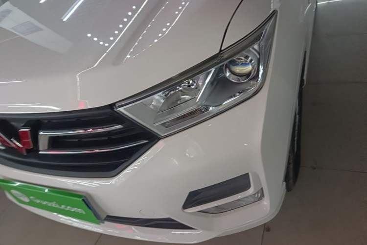 Used Wuling Hongguang 2021 1.5L Revised S Standard Version with Electric Power Steering LAR Left Front Headlight