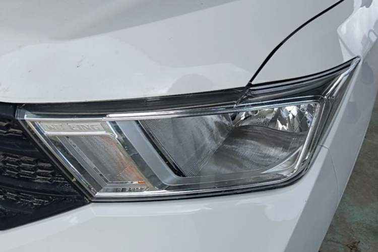 Used Wuling Hongguang 2021 1.5L Revised S Base Version with Electric Power Steering LAR Left Front Headlight