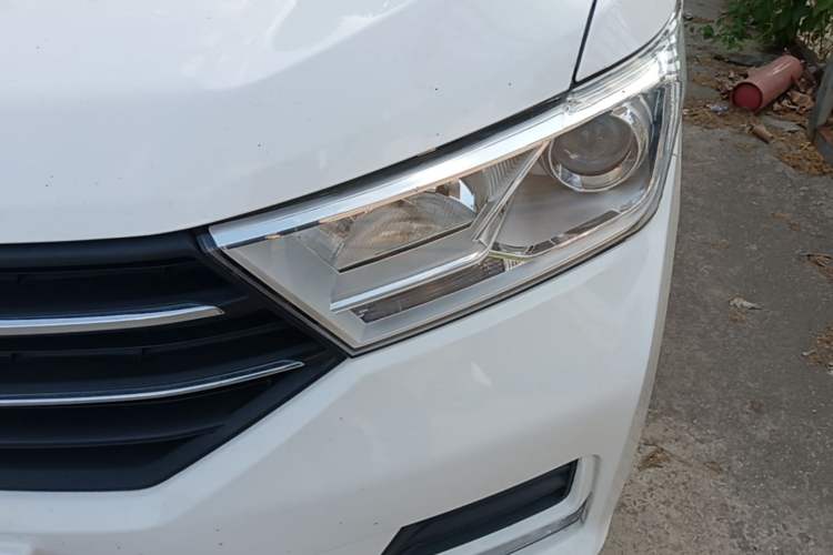 Used Wuling Hongguang 2021 1.5L Facelift S Comfort Version Hydraulic Power Steering LAR Left Front Headlight