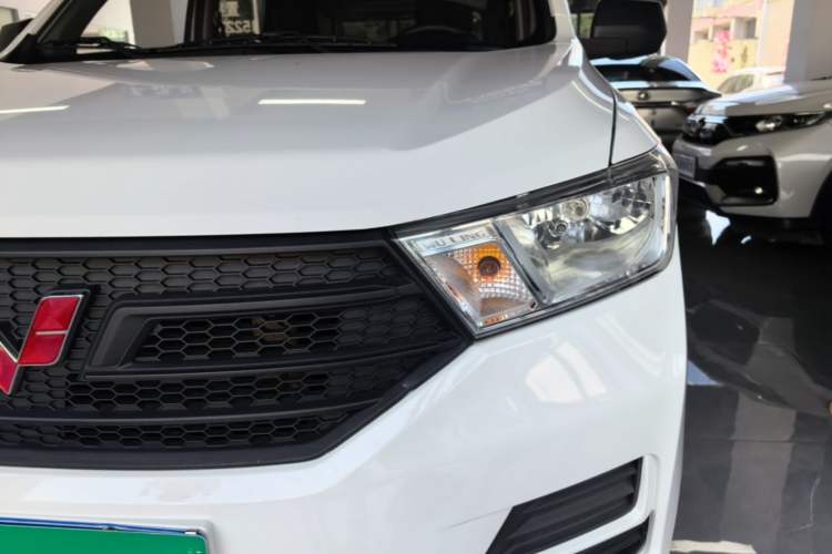Used Wuling Hongguang 2021 1.5L Revised S Base Version with Electric Power Steering LAR Left Front Headlight